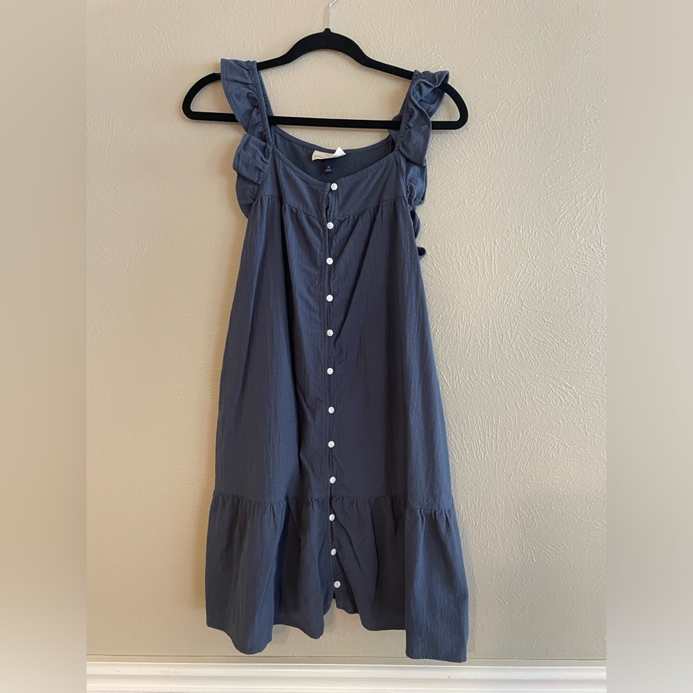 Universal Thread ruffle detail button dress